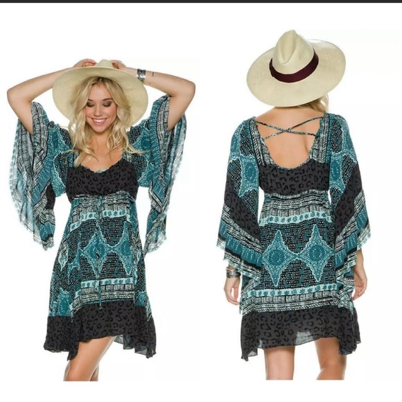 Free People Dresses & Skirts - Free people heart of gold butterfly sleeve boho dressXS